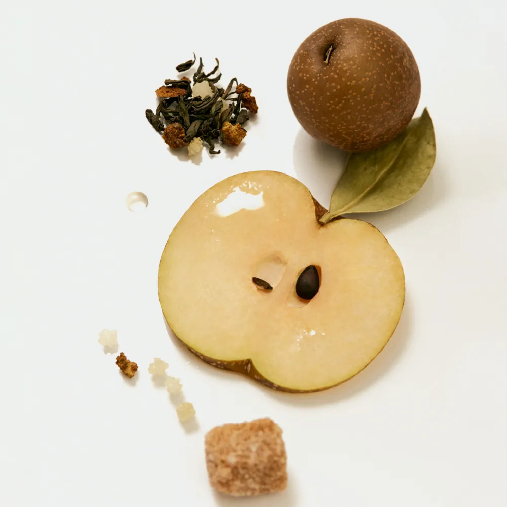 MoonWalkTea_10TeaBags_product photo with ingredients